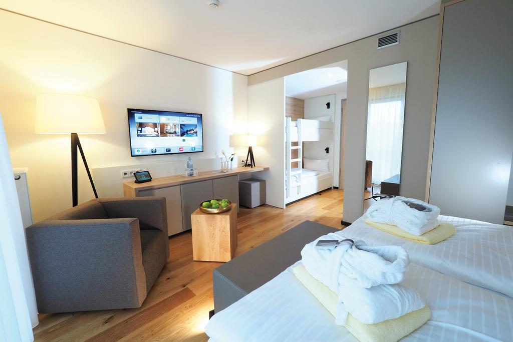 Wonnemar Resort-Hotel Висмар Экстерьер фото